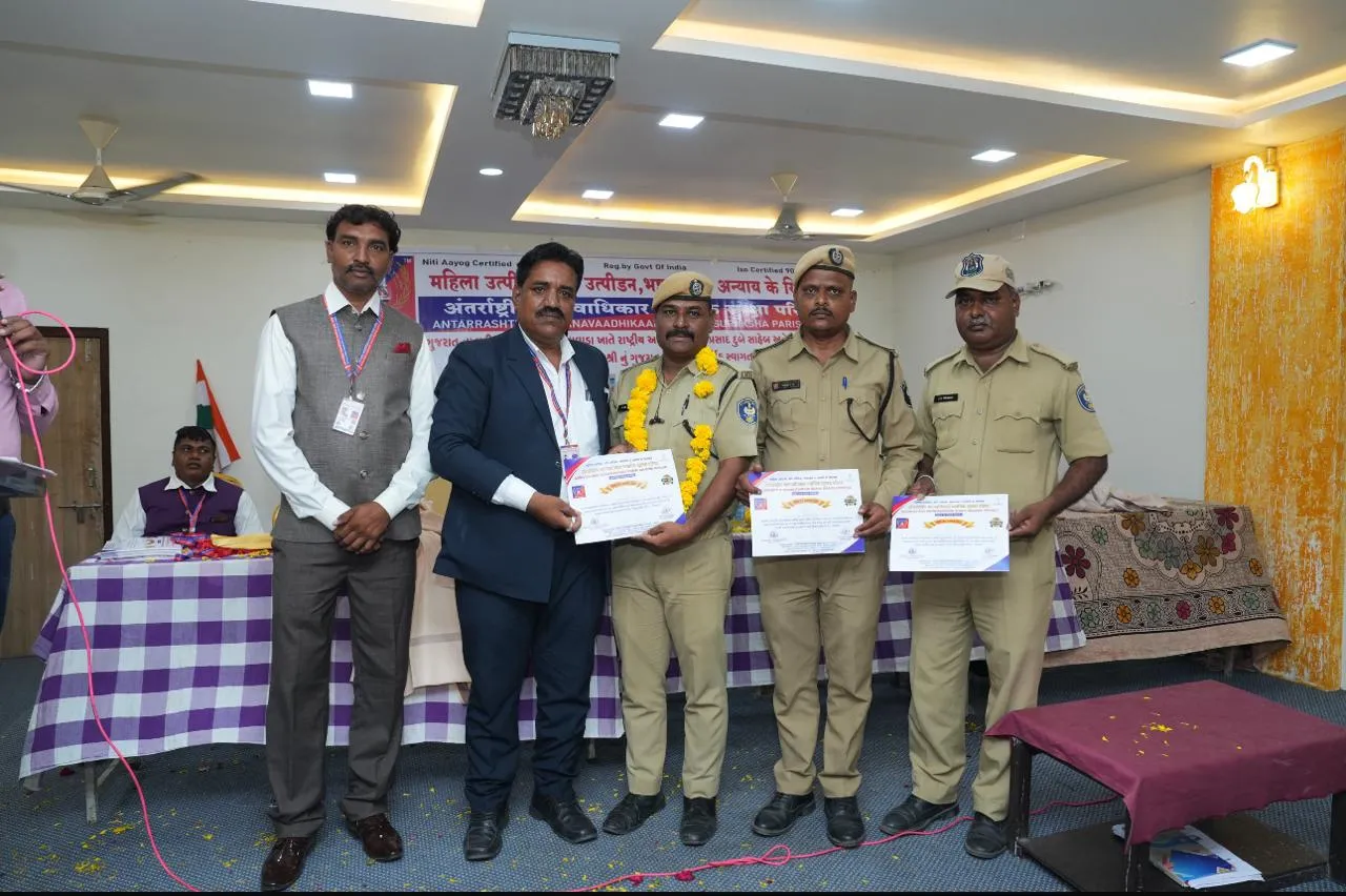 42d829da-b7c1-48c9-9e80-e32617eacd24